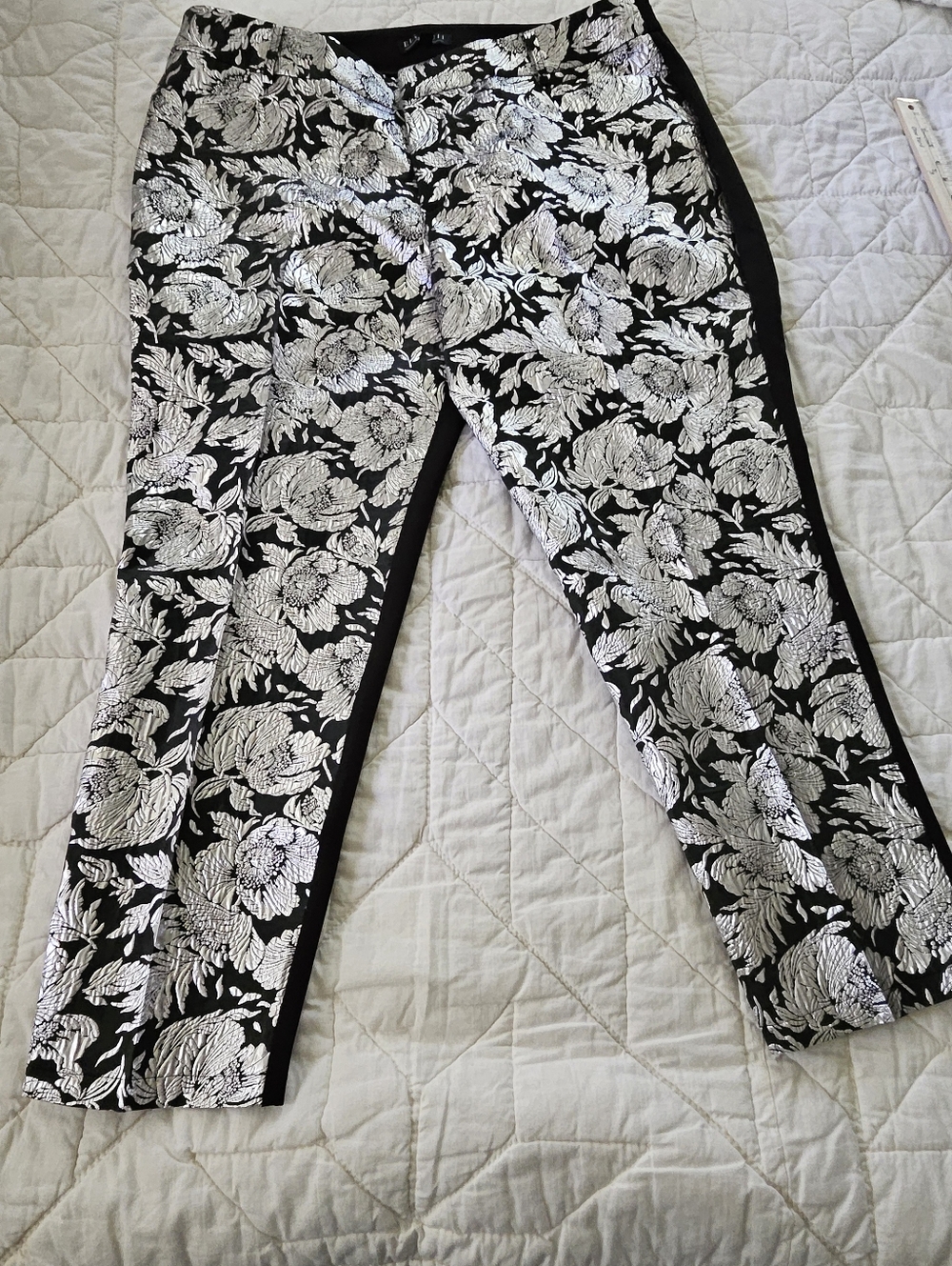 Eloquii Plus Size Wide Leg w/Silver Floral Appliqué  - Size 18